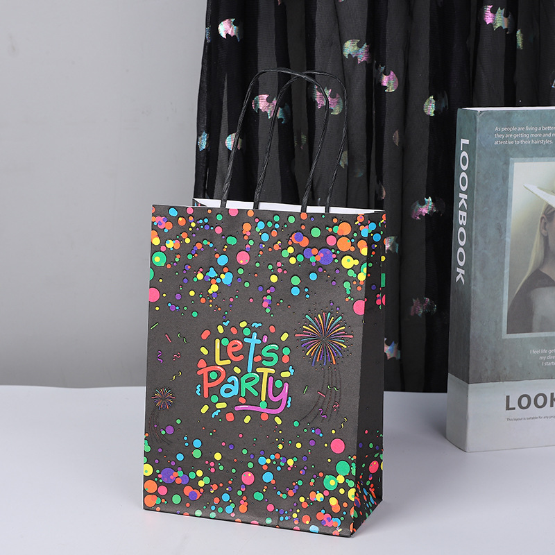 Glow In Dark Paper Gift Bag Ne - Let'S Party Event Supply 评论和价格