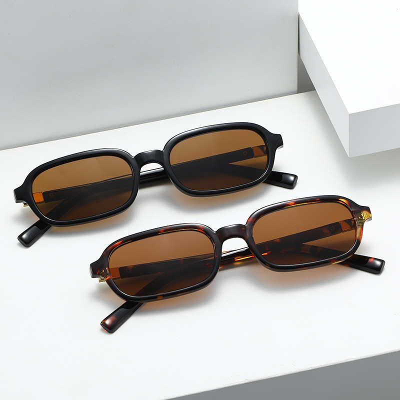 New Small Square Frame Sunglas - Photo Booth Frame 评论和价格